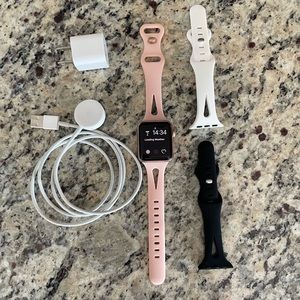 SOLD! Apple Watch Series 3 38mm